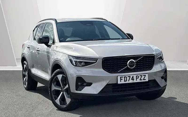 Used Volvo XC40 Plus 197 HP (144 kW) 2024 SUV
