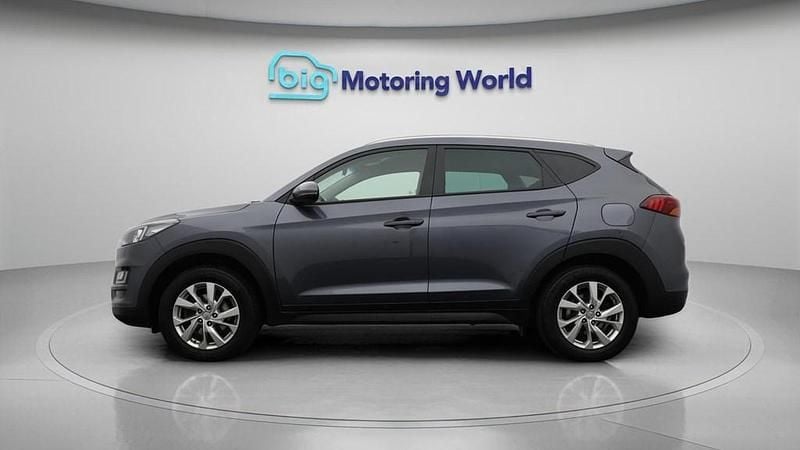 Used Hyundai Tucson SE 132 HP (97 kW) 2019 Grey SUV