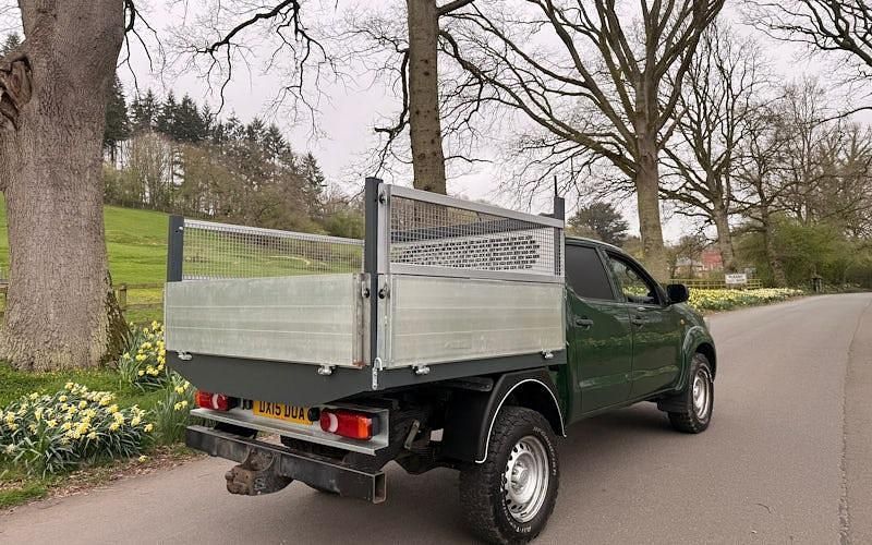 Used Toyota HiLux Active 144 HP (105 kW) 2015 Pickup