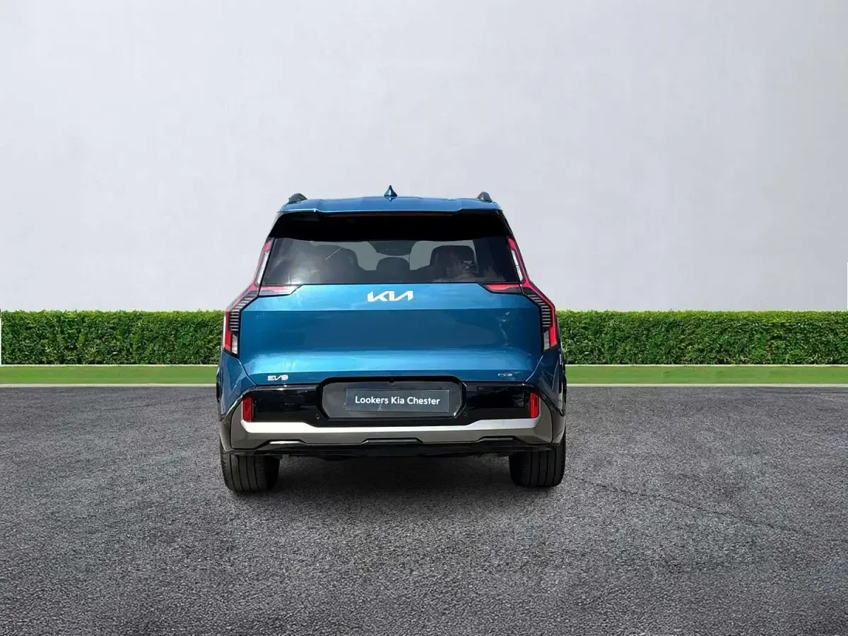 Used Kia EV9 GT-Line S 281 kW (383 HP) 2024 Blue SUV