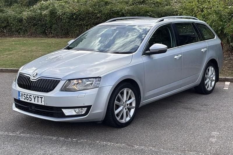 Silver Used 2016 Skoda Octavia SE L Estate | £9,000 (Good price) - Image 1/1