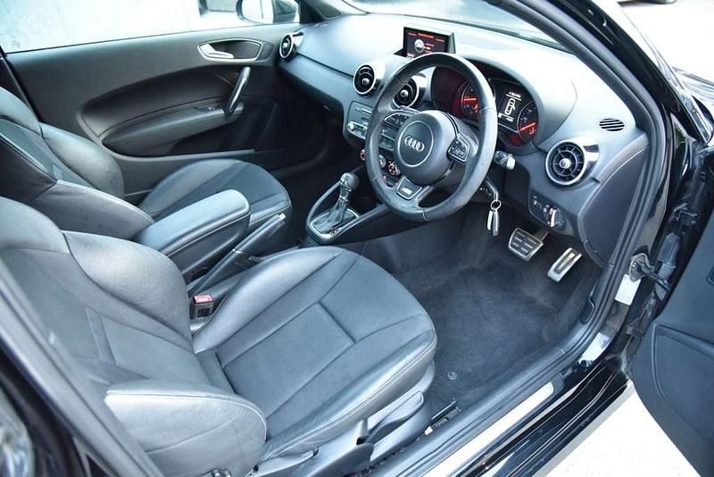 Used Audi A1 S-Line 125 HP (91 kW) 2015 Black Hatchback