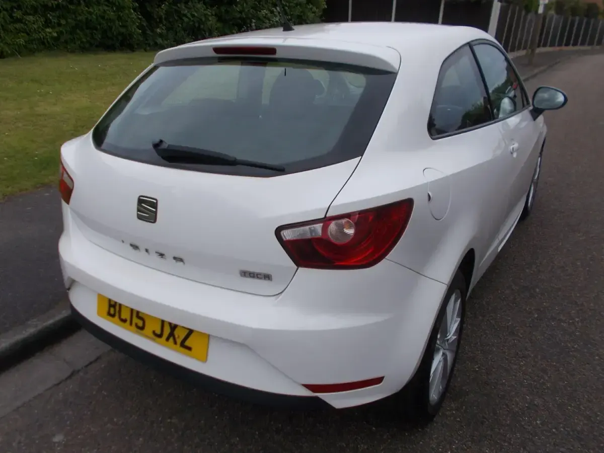 Usado Seat Ibiza 2015 Branco Citadino