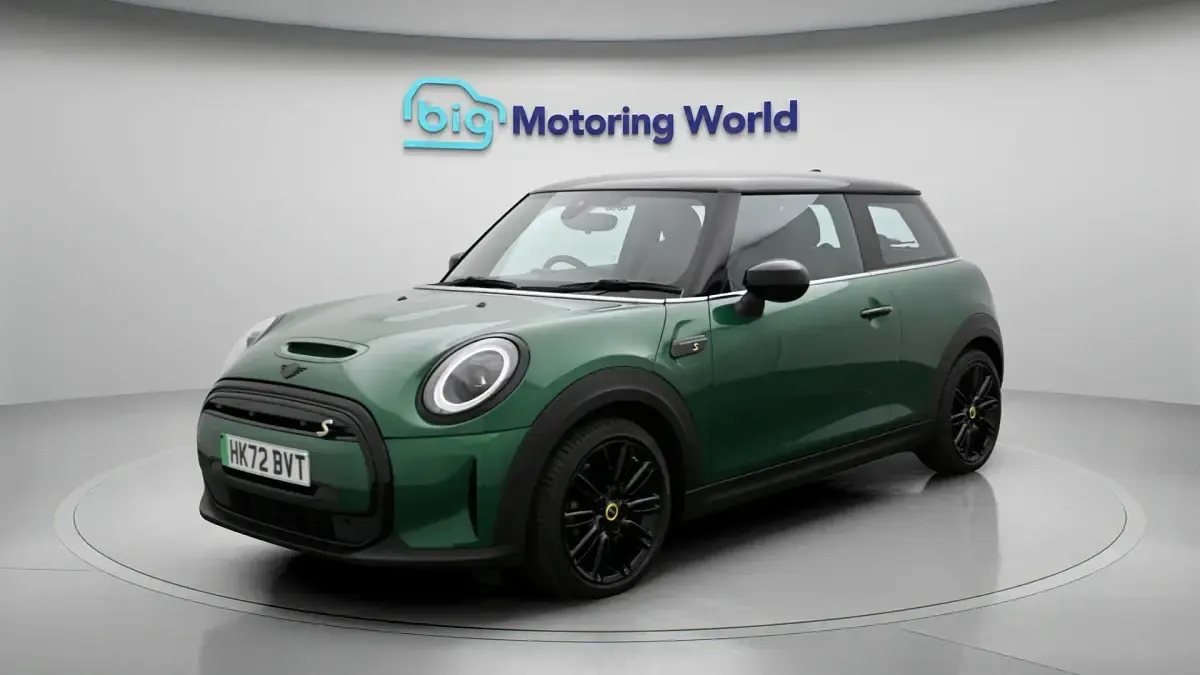 Used Mini Cooper SE Hatch 135 kW (184 HP) 2022 Hatchback