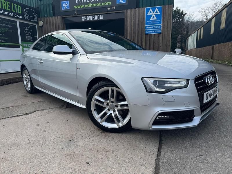Usado Audi A5 S-Line 170 HP (125 kW) 2014 Prateado Coupé