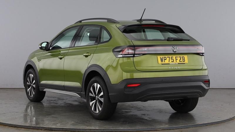 Used VW Taigo Life 95 HP (69 kW) 2025 Green SUV