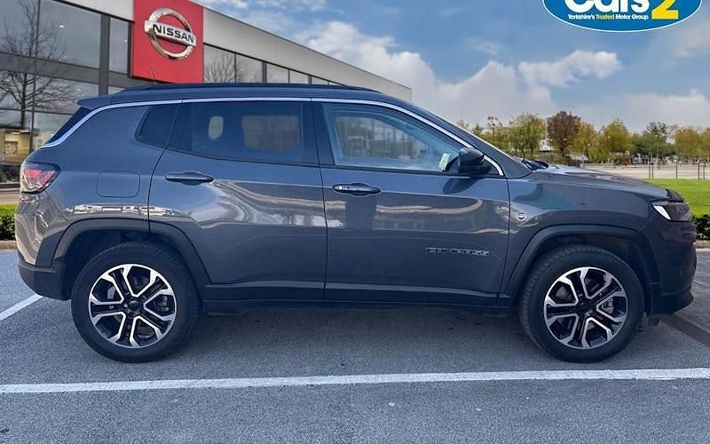 Used Jeep Compass Limited 241 HP (177 kW) 2023 Grey SUV