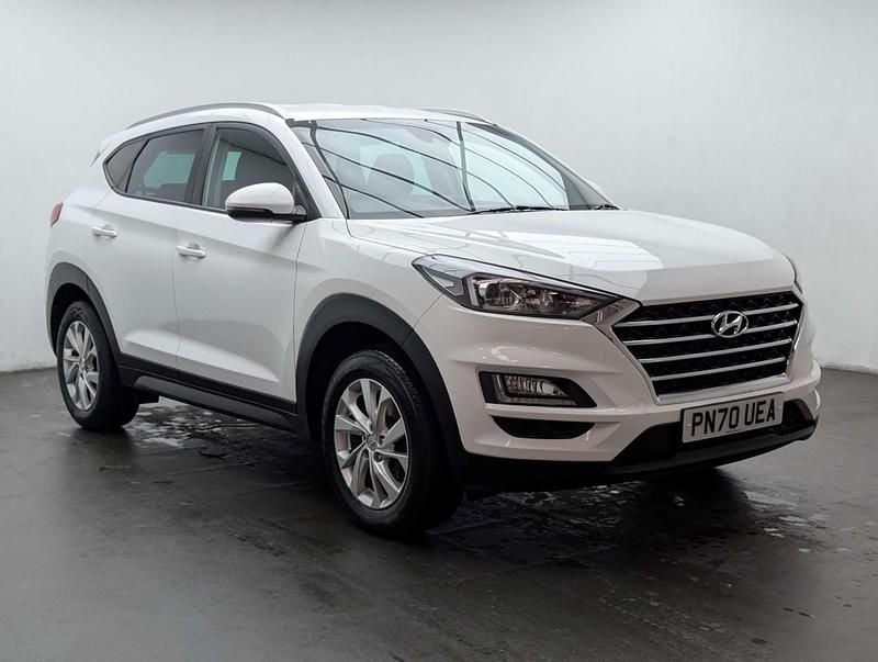 Used Hyundai Tucson SE 136 HP (100 kW) 2020 White SUV