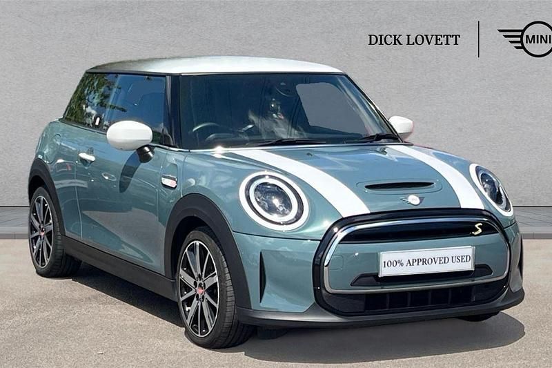 Green Used 2022 Mini Cooper S Hatchback | £14,995 (Fair price) - Image 1/4
