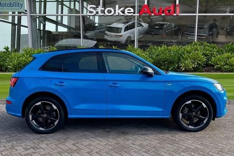 Used Audi Q5 Black Edition 190 HP (139 kW) 2019 Blue SUV