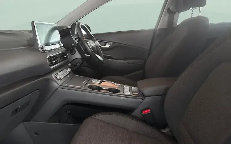Used Hyundai Kona SE 100 kW (136 HP) 2022 Black SUV