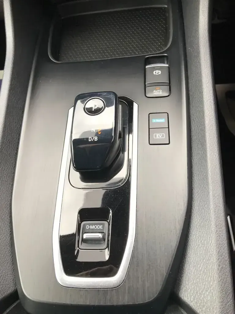 Used Nissan Qashqai Acenta Premium 190 HP (139 kW) 2023 Grey SUV