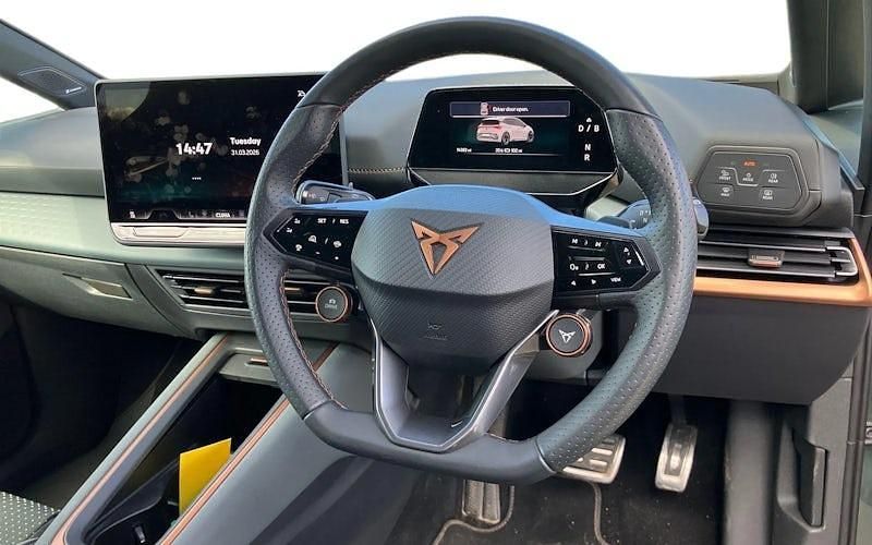 Begagnad Cupra Born e-Boost 239 kW (326 HK) 2026 Halvkombi