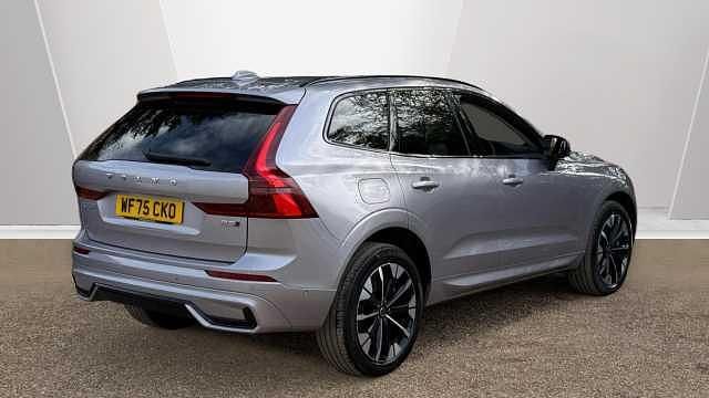 Used Volvo XC60 Plus 247 HP (181 kW) 2026 SUV