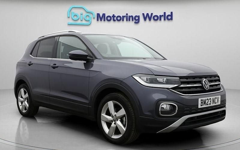 Used VW T-Cross SEL 110 HP (80 kW) 2022 SUV