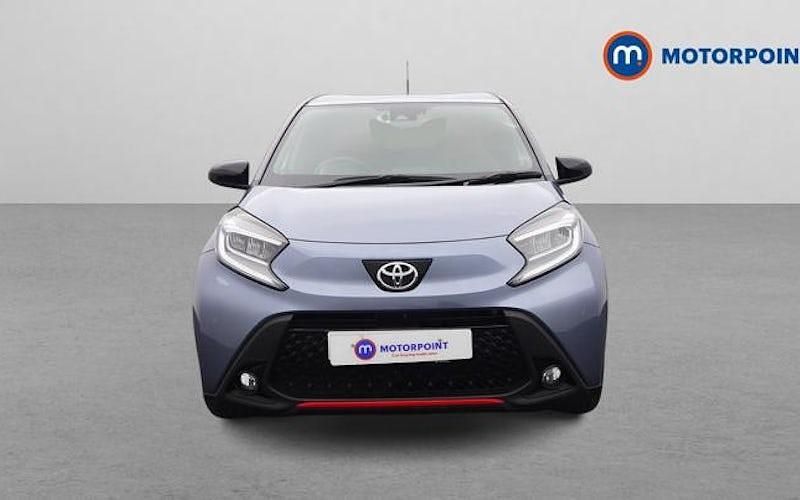 Used Toyota Aygo X 72 HP (52 kW) 2023 Grey SUV