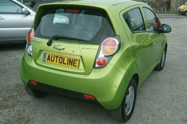 Used Chevrolet Spark 2010 Hatchback