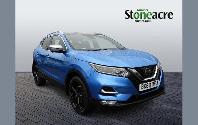 Blue Used 2018 Nissan Qashqai Tekna+ SUV | £10,995 (Fair price) - Image 1/4