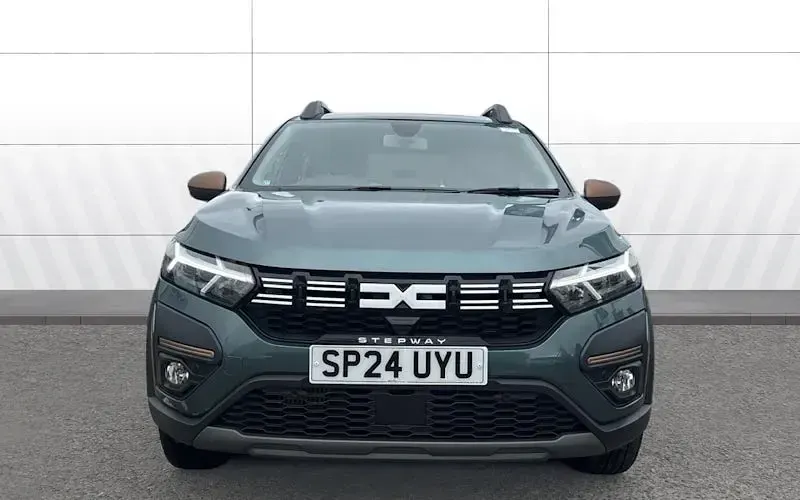 Used Dacia Sandero Extreme 91 HP (66 kW) 2024 Green Hatchback