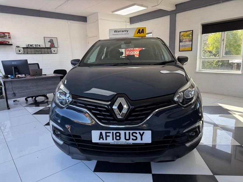 Usado Renault Captur Dynamique 90 HP (66 kW) 2018 Azul SUV