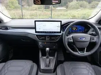 Usado Ford Focus Active X 155 CV (114 kW) 2024 Gris Familiar