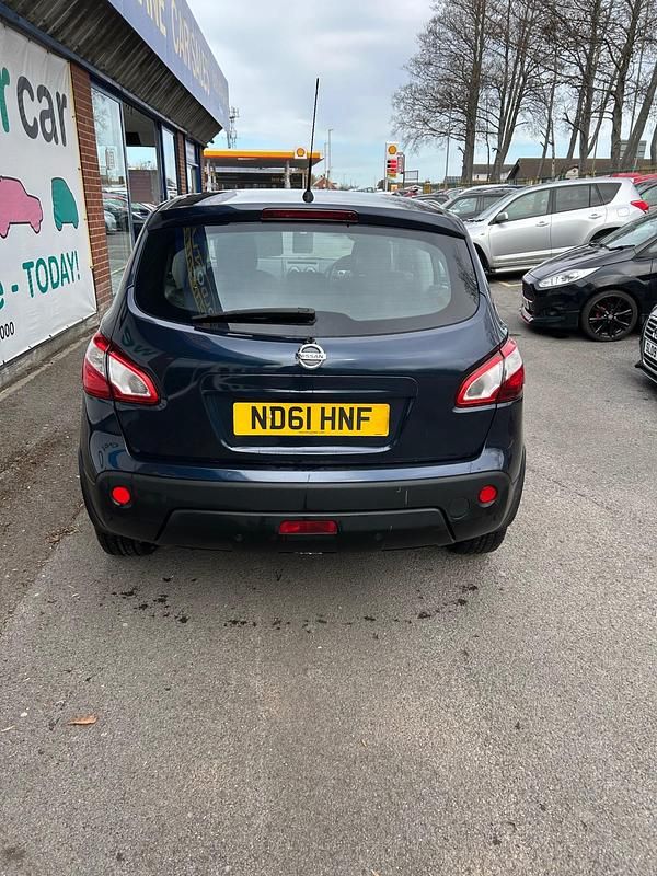 Used Nissan Qashqai Acenta 117 HP (86 kW) 2011 Blue SUV