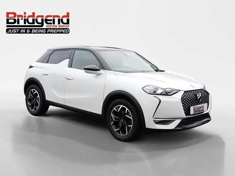 White Used 2019 DS Automobiles DS3 Crossback Prestige SUV | £11,199 (Fair price) - Image 1/4