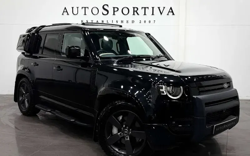 Begagnad Land Rover Defender HSE Dynamic 404 HK (297 kW) 2024 SUV