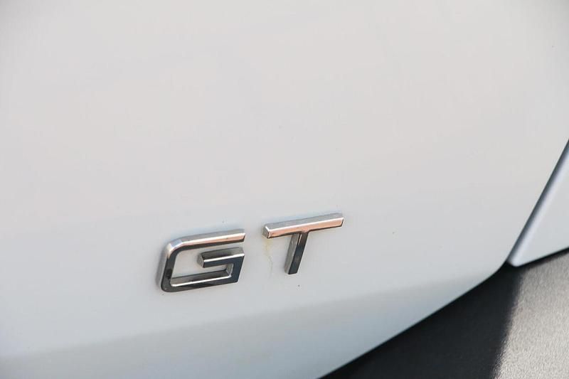 Second-hand Peugeot 408 GTi 130 CP (95 kW) 2024 Alb SUV