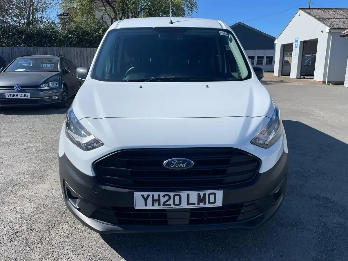 Used Ford Transit 100 HP (73 kW) 2020 White Van