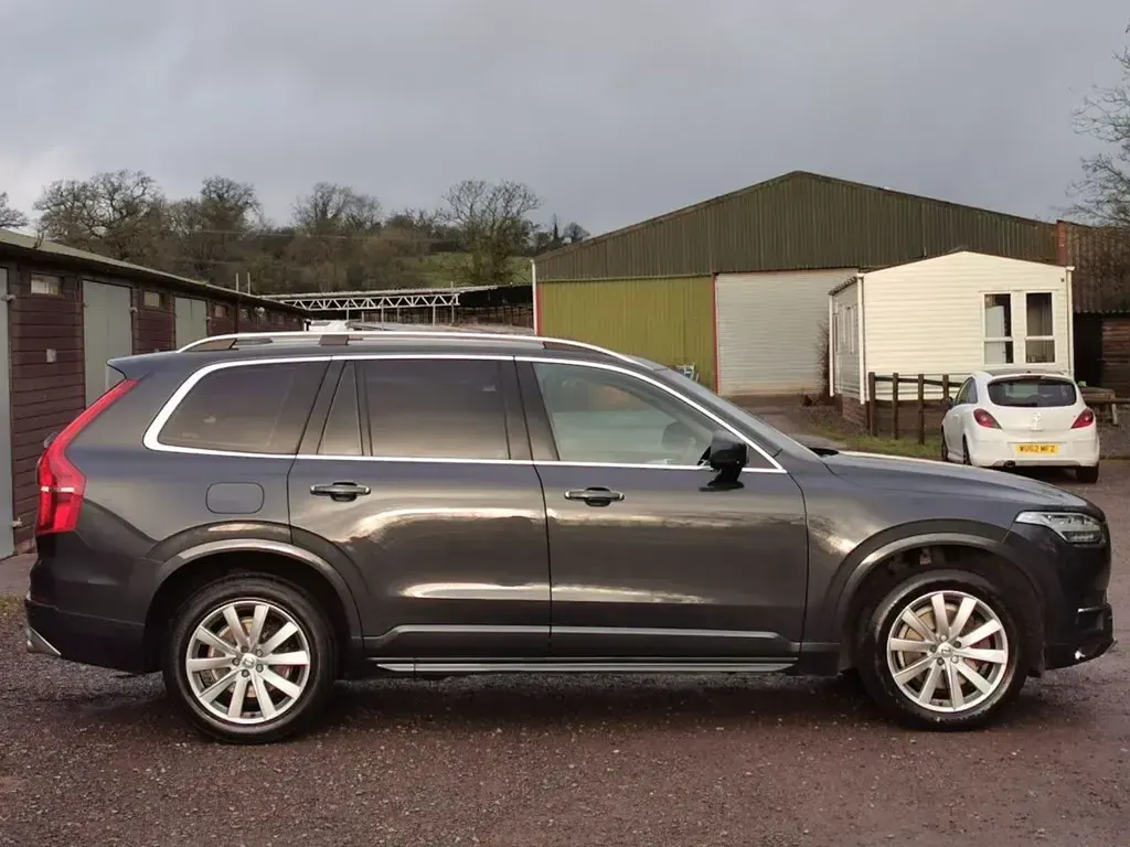 Gebraucht Volvo XC90 Momentum 235 PS (172 kW) 2016 Grau SUV