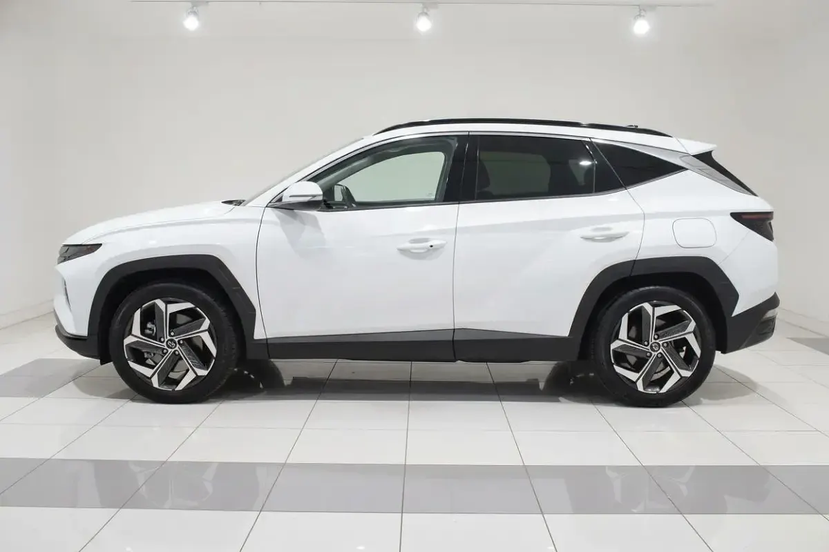 Used Hyundai Tucson Premium 2022 White SUV