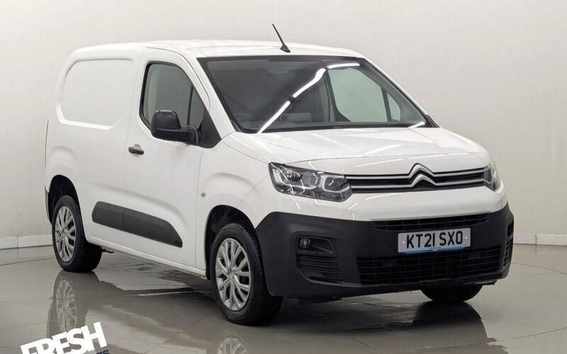 Polar white Used 2021 Citroën Berlingo MPV | £9,490 (Super price) - Image 1/4
