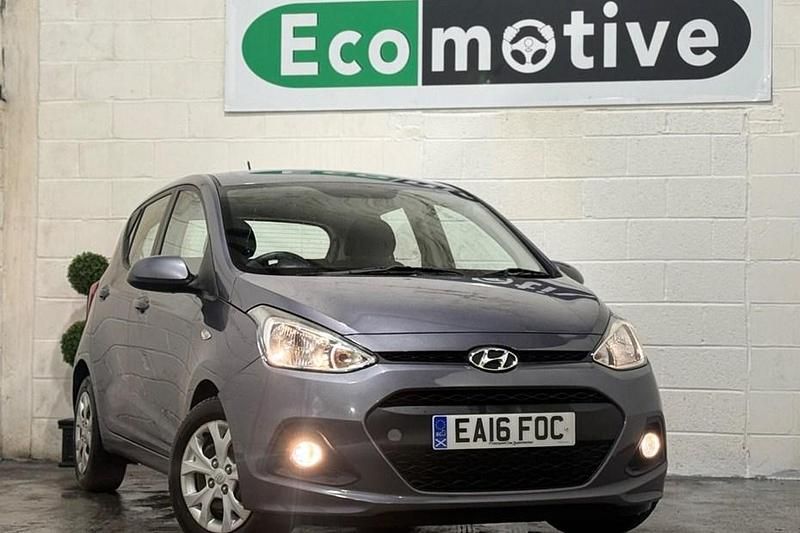 Used Hyundai i10 SE 87 HP (63 kW) 2016 Grey Hatchback