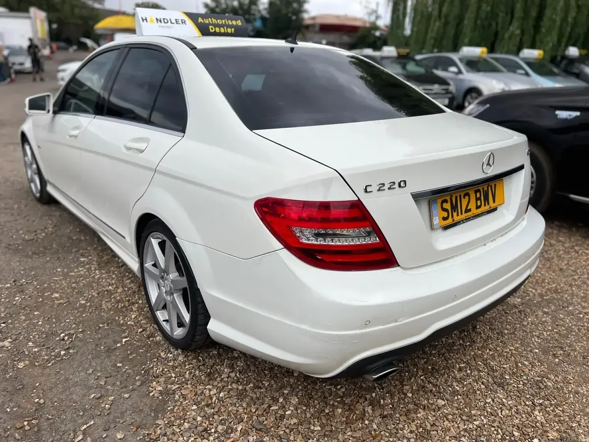 Used Mercedes C220 2012 White Sedan