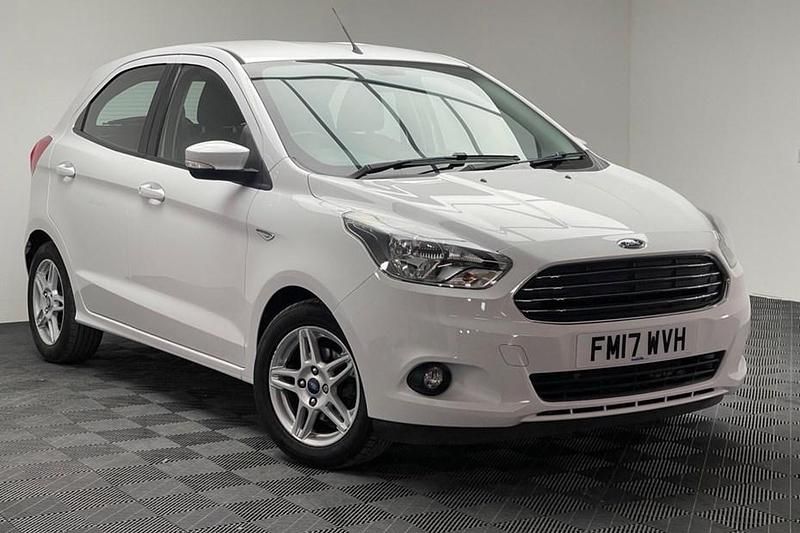 White Used 2017 Ford Ka Plus Zetec Hatchback | £7,390 (Fair price) - Image 1/1