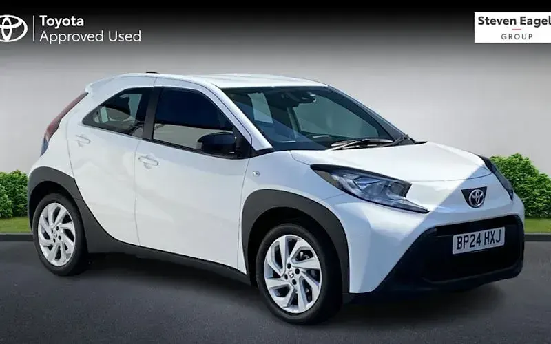 Usado Toyota Aygo X PURE 72 HP (52 kW) 2025 SUV