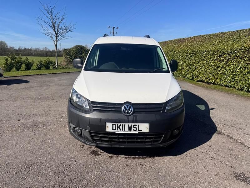 Used VW Caddy 102 HP (75 kW) 2011 White MPV