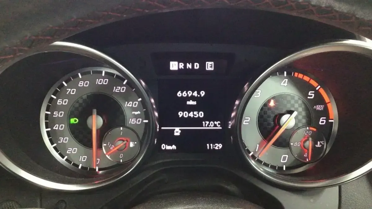 Used Mercedes SLK250 AMG 204 HP (150 kW) 2012 Red Cabriolet