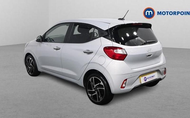 Used Hyundai i10 Premium 84 HP (61 kW) 2023 Grey Hatchback
