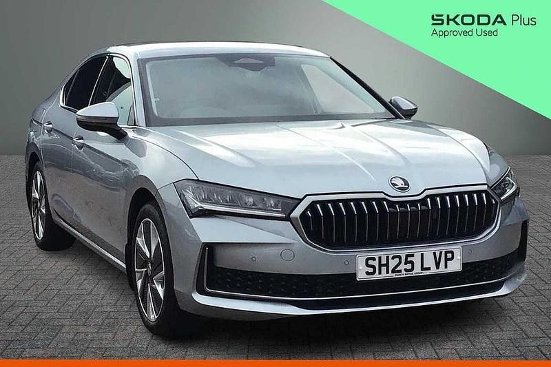 Used Skoda Superb SE Technology 110 HP (80 kW) 2025 Pebble silver metallic Hatchback