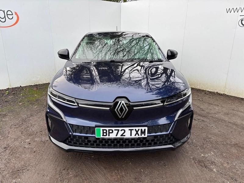 Used Renault Megane E-Tech Equilibre 160 kW (218 HP) 2022 Blue Hatchback