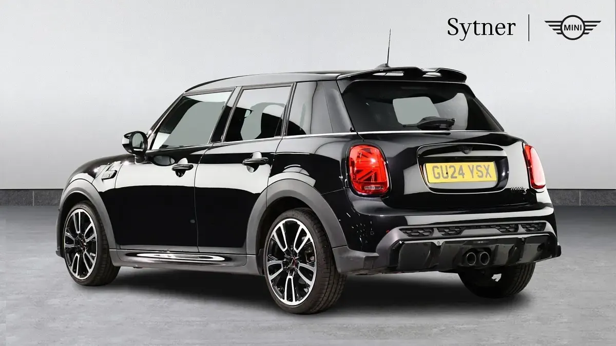 Used Mini Cooper S Hatch 176 HP (129 kW) 2024 Black Hatchback