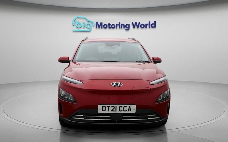 Used Hyundai Kona Premium 150 kW (204 HP) 2021 Red SUV