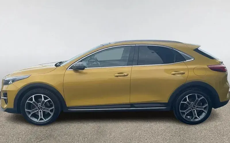 Used Kia XCeed First Edition 140 HP (102 kW) 2020 Yellow SUV