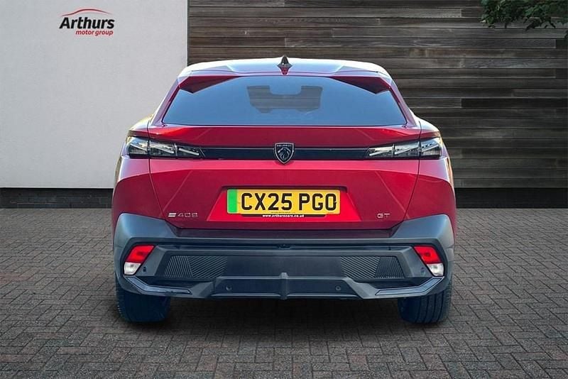 Używany Peugeot 408 GT GT 2025 Czerwony Hatchback