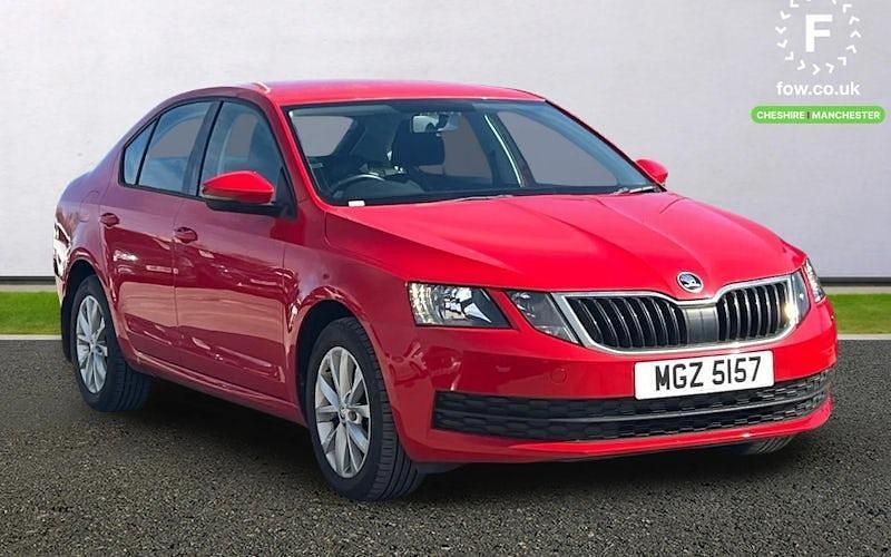 Begagnad Skoda Octavia 116 HK (85 kW) 2019 Röd Halvkombi
