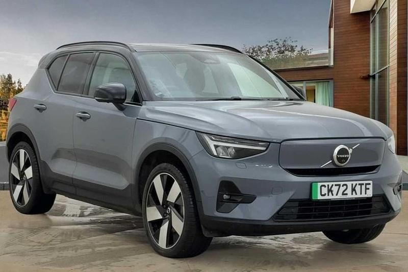 Used 2022 Volvo XC40 Ultimate SUV | £23,995 (Fair price) - Image 1/1