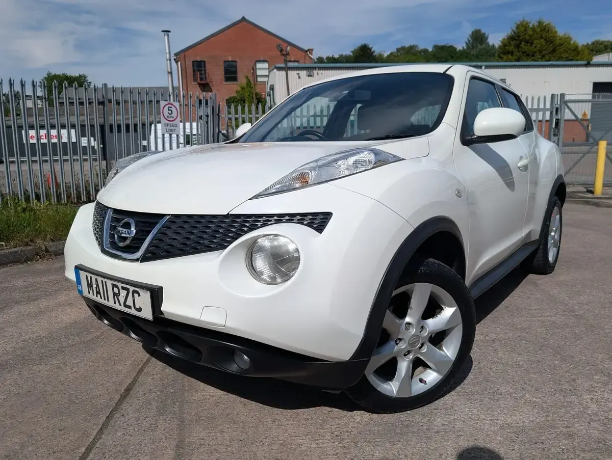 Used Nissan Juke Acenta 2011 White SUV