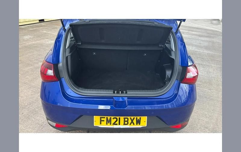 Used Hyundai i20 SE 100 HP (73 kW) 2021 Blue Hatchback